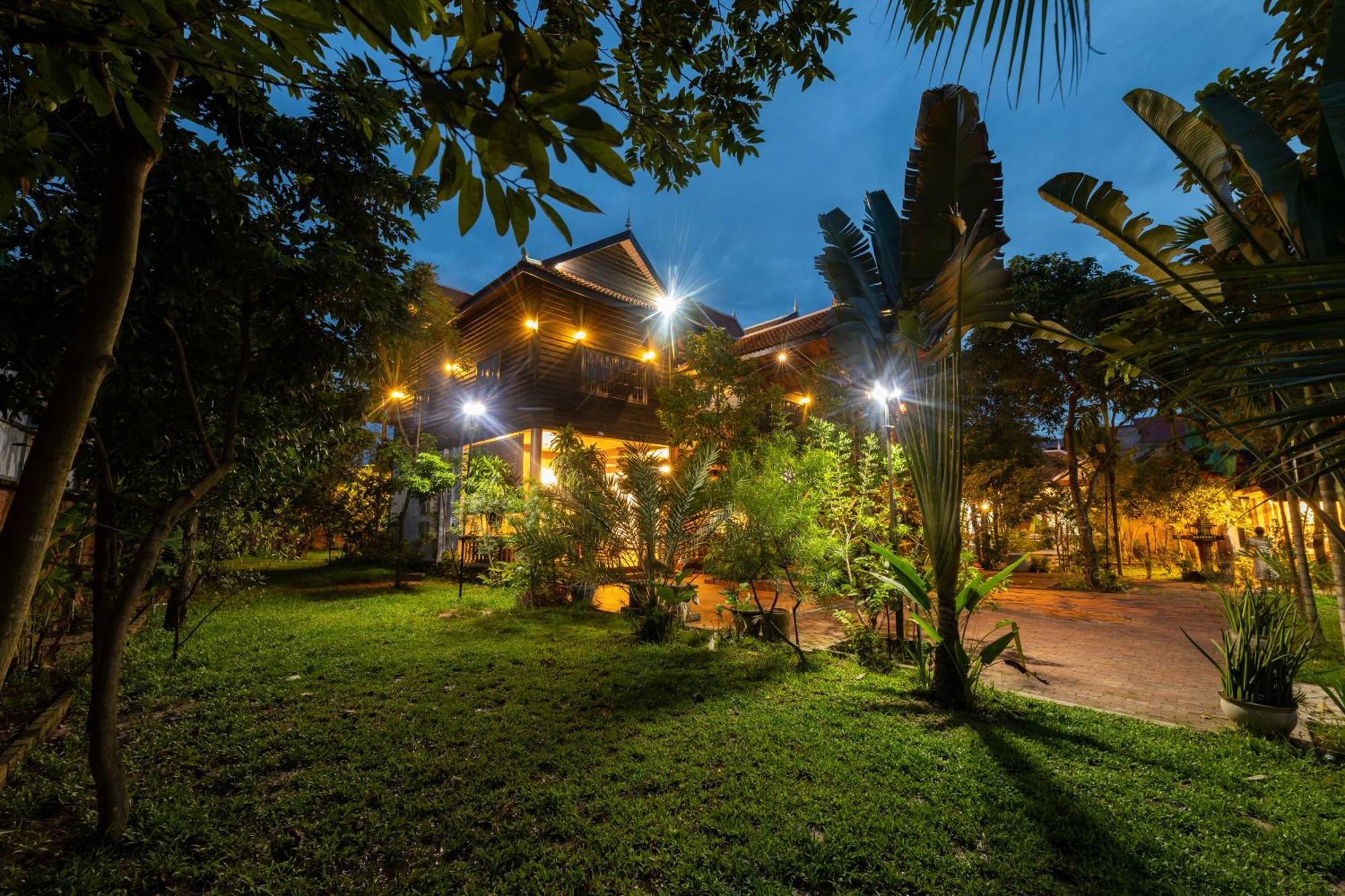 Atoh'S Maison Ciudad de Siem Riep Exterior foto